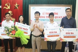 Viettel Thanh Hóa trao thưởng chương trình “Viettelpay - Ngân hàng số của người Việt”