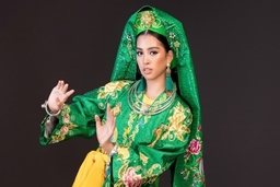 Hoa hậu Tiểu Vy múa “Cô Đôi thượng ngàn” trên sân khấu Miss World
