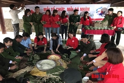 “Tết nhân ái” với đồng bào vùng lũ