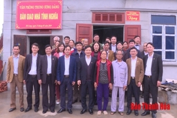 Văn phòng Trung ương Đảng hỗ trợ tiền làm nhà ở cho gia đình chính sách huyện Hà Trung