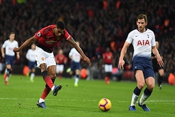 Man Utd hạ Tottenham nhờ tuyệt phẩm của Rashford
