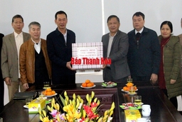 Đảng ủy khối các cơ quan tỉnh thăm, chúc tết tại huyện Ngọc Lặc