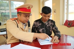Ra quân kiểm tra ma túy đối với lái xe, phát hiện 1 trường hợp dương tính