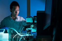 Tiến sỹ người Việt có phát minh đột phá về lĩnh vực vật liệu bán dẫn