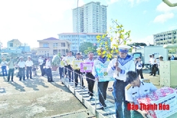 Biển đảo mùa xuân