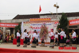 Từng bừng lễ hội Nàng Han ở xã Vạn Xuân