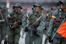 Quân đội Venezuela được đặt trong tình trạng báo động sau đe dọa từ Mỹ