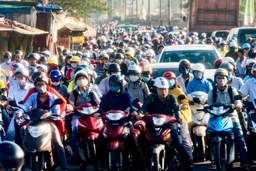 Tắc đường giờ cao điểm – làm sao để hạn chế?