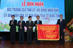 Bệnh viện Đa khoa tỉnh:  Kỷ niệm 120 năm xây dựng và phát triển 