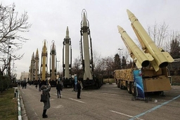 Pháp, Đức, Anh lo ngại tên lửa của Iran có thể mang vũ khí hạt nhân