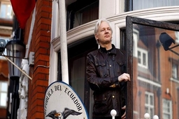 Nhà sáng lập WikiLeaks đòi Thụy Điển bồi thường gần 1 triệu USD