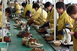 EU và Trung Quốc mâu thuẫn trong thương lượng về tuyên bố chung