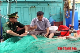 Đẩy mạnh công tác tuyên truyền đảm bảo an ninh trật tự trên biển