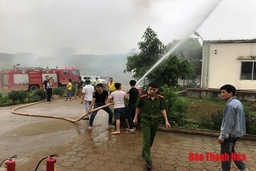 Huấn luyện nghiệp vụ CNCH và diễn tập phương án chữa cháy CNCH năm 2019