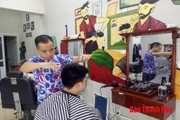 Chàng trai mồ côi với ước mơ làm chủ hệ thống salon tóc