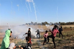 Đụng độ giữa người biểu tình Palestine ở Dải Gaza và binh sỹ Israel