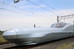 Nhật Bản: Tàu điện siêu tốc thế hệ mới có tốc độ lên tới 320km mỗi giờ
