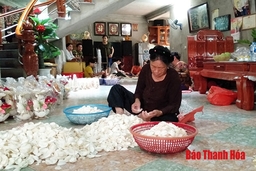 Độc đáo nghề làm ốc mỹ nghệ ở Sầm Sơn