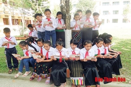 Chung tay xây dựng, phát triển bảo hiểm y tế vì sức khỏe toàn dân