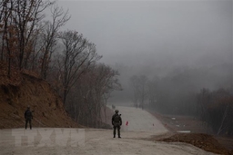 Quân đội Hàn Quốc thông tin về vật thể bay chưa xác định tại DMZ