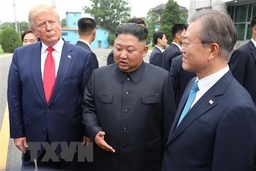 Mỹ-Triều chấm dứt quan hệ thù địch qua cuộc gặp thượng đỉnh tại DMZ