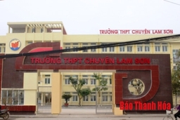 Trường THPT chuyên Lam Sơn có 17 thí sinh đạt từ 27 điểm trở lên