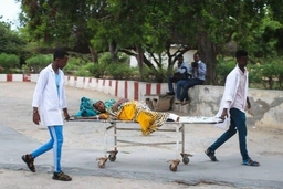 Đánh bom rung chuyển thủ đô Somalia, hàng loạt quan chức trọng thương