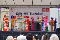 Đặc sắc văn hóa Việt Nam trong lễ hội Asian Weekend 2019 ở Slovakia