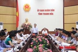 Bộ trưởng Bộ Giáo dục và Đào tạo Phùng Xuân Nhạ thăm và làm việc với tỉnh Thanh Hóa