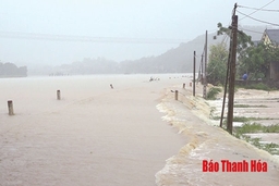 Mưa lớn do hoàn lưu bão, nhiều địa phương bị ngập và thiệt hại