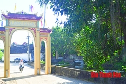 Về Hoằng Minh nghe chuyện làm cách mạng