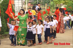 Huyện Thạch Thành:  Hơn 34.000 học sinh nô nức khai giảng năm học mới 2019 - 2020