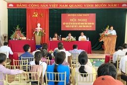 Đại biểu HĐND tỉnh tiếp xúc cử tri huyện Cẩm Thủy