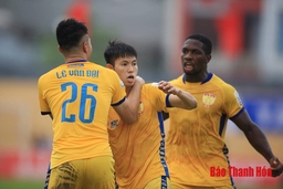 Chốt danh sách đội tuyển Việt Nam:  Có tên  Lê Văn Đại và Nguyễn Trọng Hùng (Thanh Hóa)