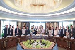 Tập đoàn FLC gặp mặt Đoàn trưởng các cơ quan đại diện Việt Nam tại nước ngoài nhiệm kỳ 2019 - 2022