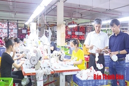 Doanh nghiệp tích cực ứng dụng công nghệ, thu hút nguồn nhân lực chất lượng cao
