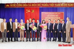 Huyện Thường Xuân: Công bố quyết định thành lập Đảng bộ thị trấn, nhiệm kỳ 2015 - 2020