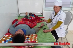 Trạm Y tế xã Thạch Lập nâng cao năng lực chăm sóc sức khỏe ban đầu cho nhân dân
