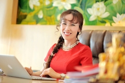 Tiếp theo danh sách phụ nữ quyền lực châu Á, Forbes công bố danh sách phụ nữ quyền lực thế giới với đại diện duy nhất đến từ Việt Nam