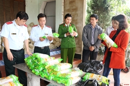 Ra quân kiểm tra an toàn thực phẩm dịp Tết Nguyên đán Canh Tý và mùa Lễ hội Xuân 2020