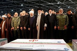 Iran: Thi thể Tướng Soleimani được đưa về Kerman an táng
