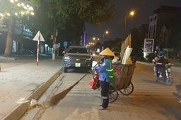 Những người đón giao thừa muộn