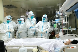 Dịch bệnh viêm phổi do nCoV: Số người tử vong tại Trung Quốc tăng vọt
