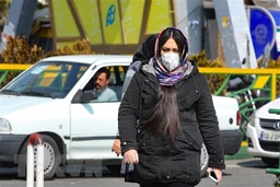 Armenia đóng cửa biên giới, Gruzia hạn chế đi lại với Iran