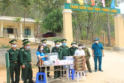 Các cấp Hội LHPN tỉnh tích cực vận động ủng hộ, hỗ trợ công tác phòng chống dịch COVID-19