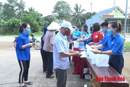 Tuổi trẻ huyện Ngọc Lặc tích cực phòng chống COVID-19