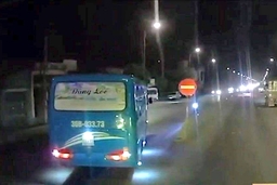 Tước giấy phép lái xe 3 tháng đối với tài xế điều xe khách chạy ngược chiều trên quốc lộ 1A