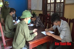 Xã Nghi Sơn: Xử phạt nhiều trường hợp không đeo khẩu trang nơi công cộng