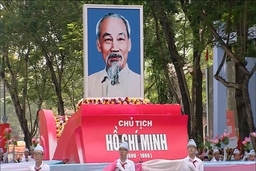 Đoàn kết nội bộ trong Đảng theo Di chúc Bác Hồ