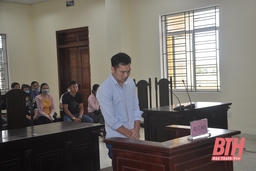 Nguyên cán bộ công an huyện Triệu Sơn hầu tòa